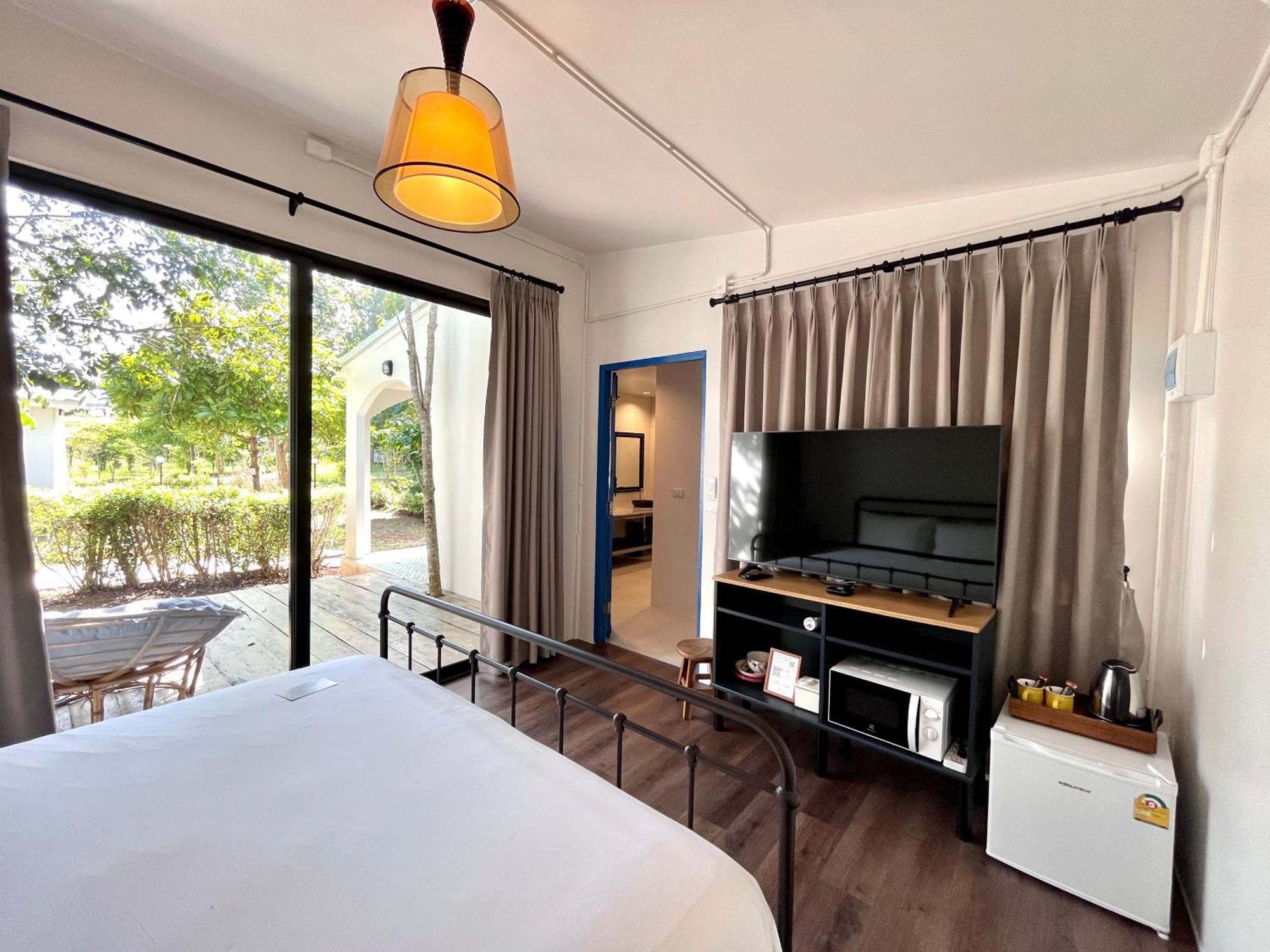Tubtao Sleepy Hill Hotel Pong Talong Exterior foto